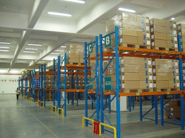 Supports industriels sélectifs économiques de palette adaptés aux besoins du client pour le stockage pallettisé de produits